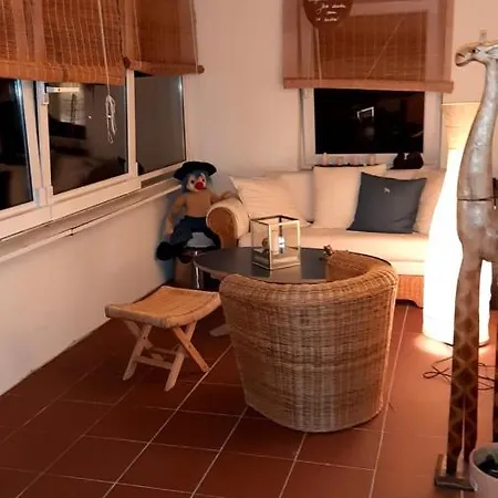 Schoene Wohnung Mit Fernblick Apartment